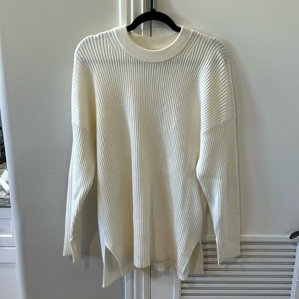 Abercrombie & Fitch Cream Sweater